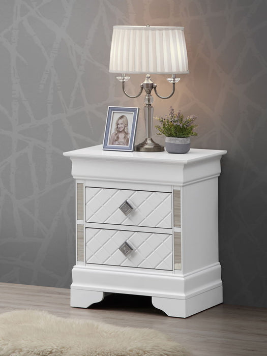 Verona - G6790-N Nightstand - Silver Champagne