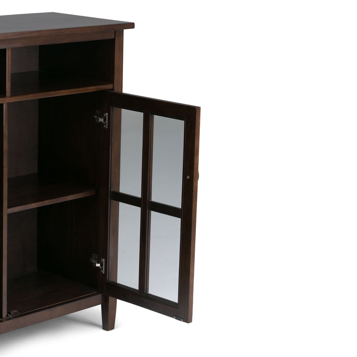 Warm Shaker - Medium Storage Media Cabinet