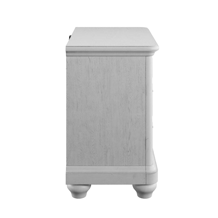 Mariano - 3 Drawer Nightstand With USB - Gray