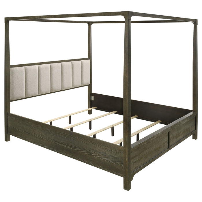 Gran Park - Eastern King Four Poster Canopy Bed - Dark Cocoa