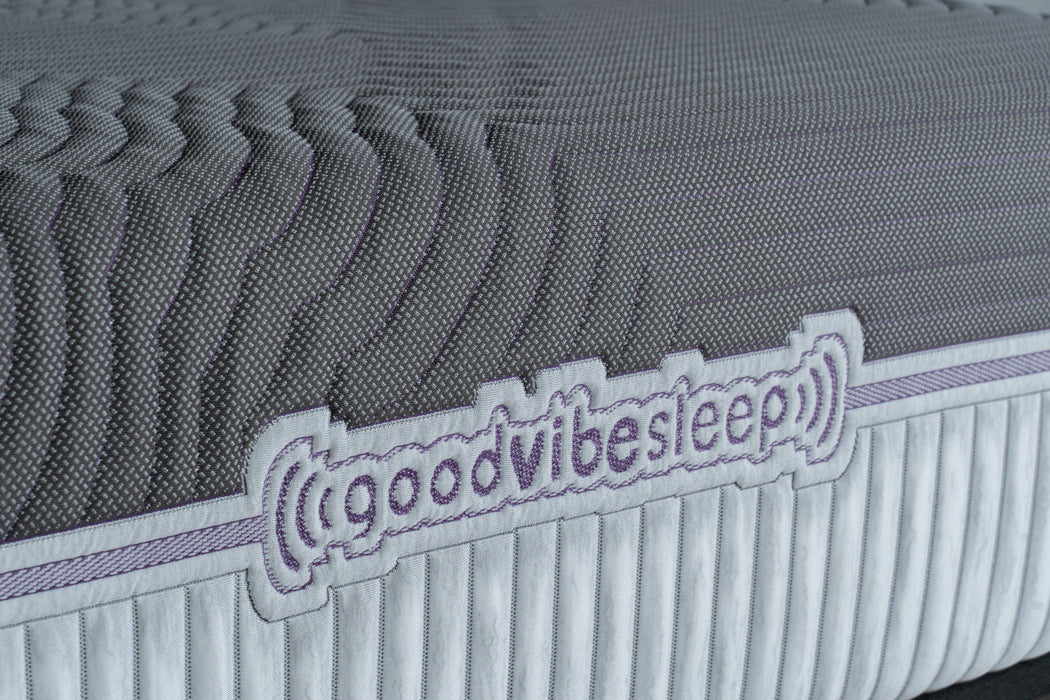 GoodVibeSleep - Soothe 13" Hybrid Foam and Coil Mattress