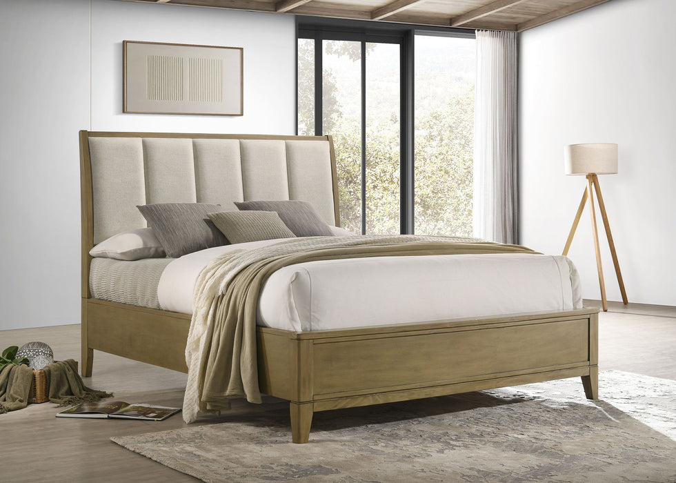 Granada - Upholstered Eastern King Panel Bed - Natural Pine