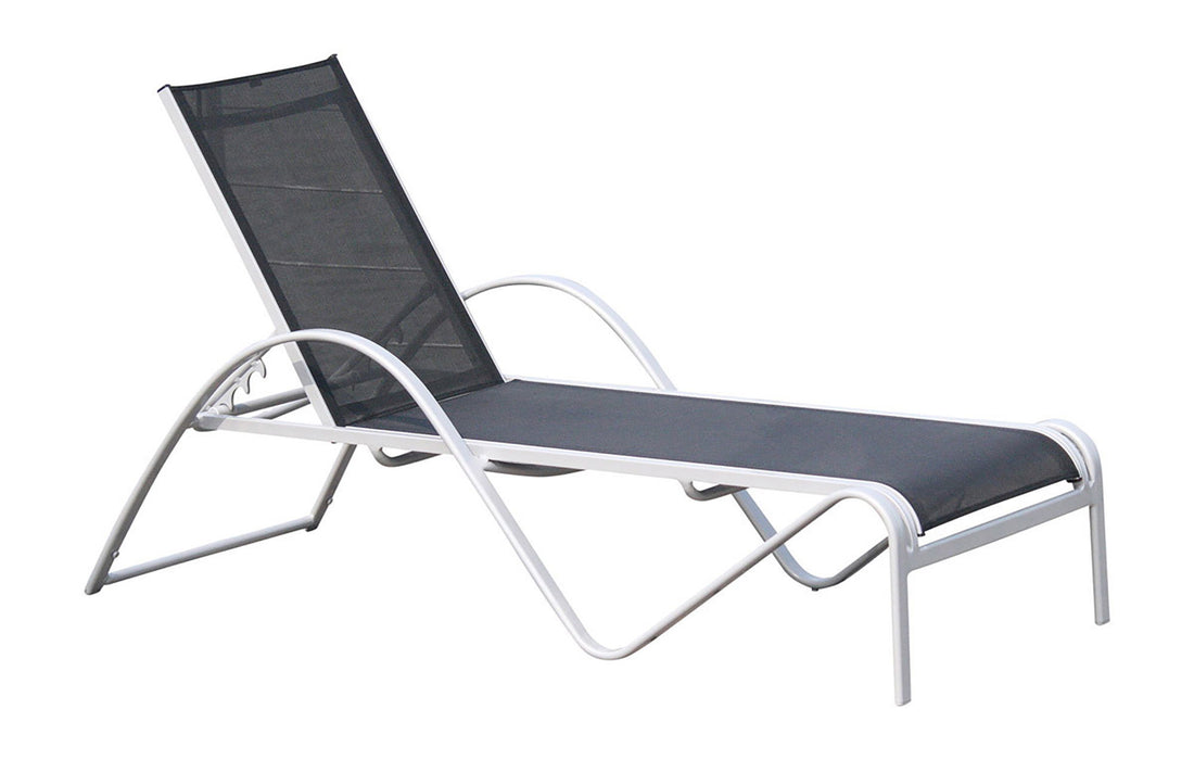 Ultra Chaise Lounge