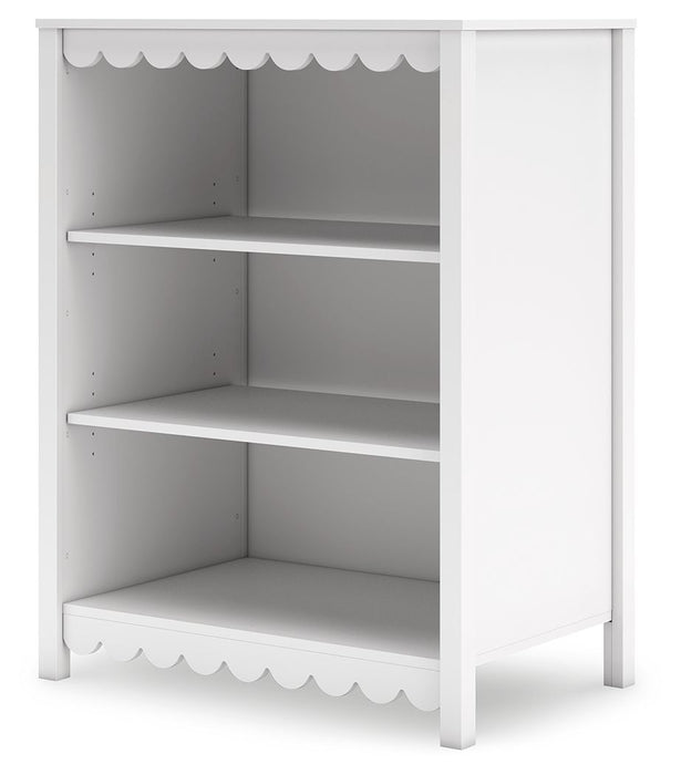 Hallityn - White - Bookcase