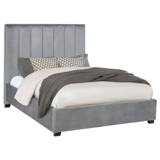 Arles - Vertical Channeled Tufted Bed Bedding & Furniture Discounters